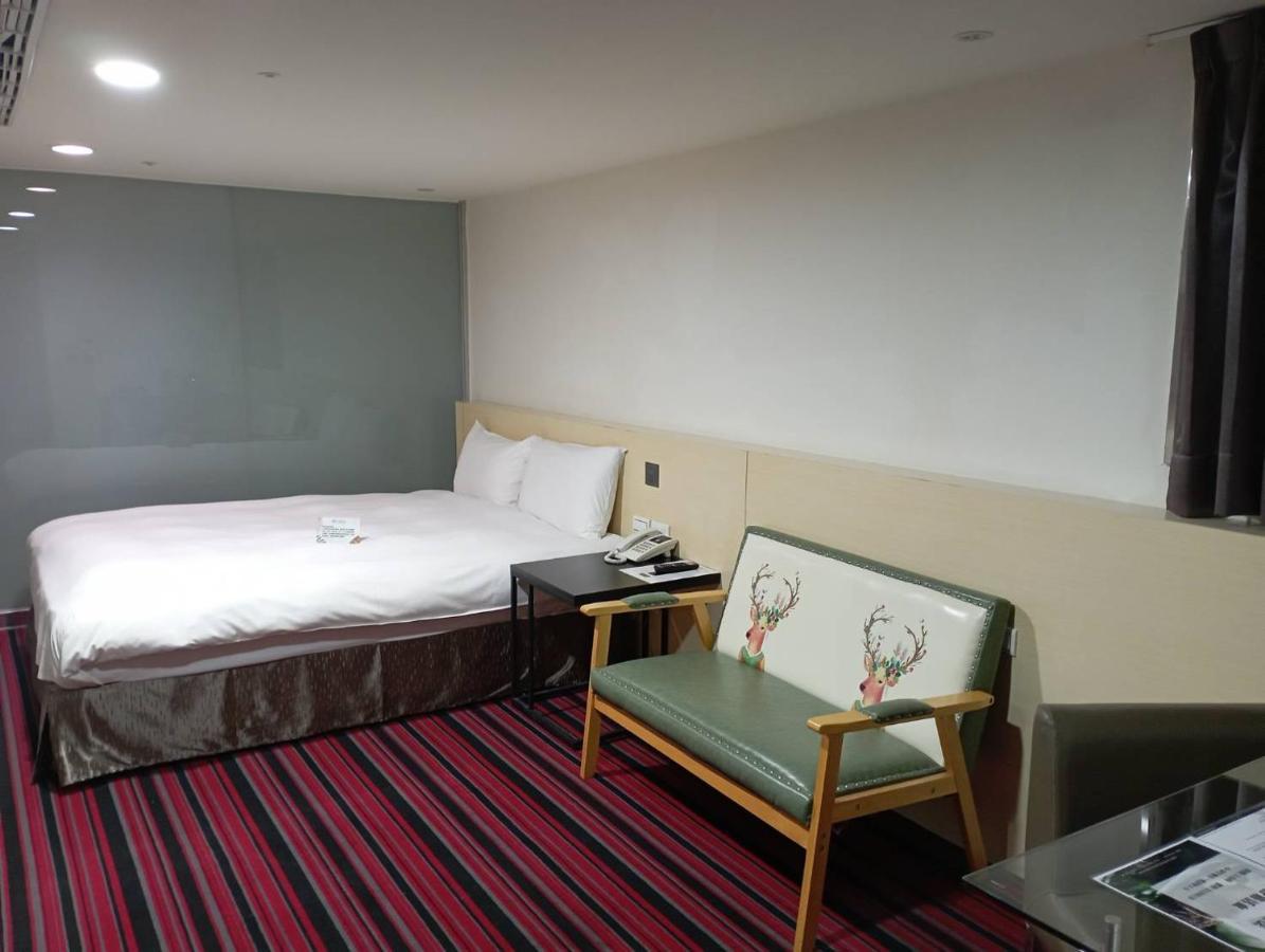 De Reve Express Hotel Csiaji Kültér fotó