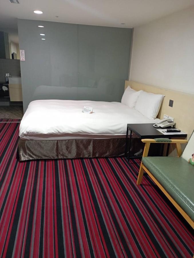 De Reve Express Hotel Csiaji Kültér fotó